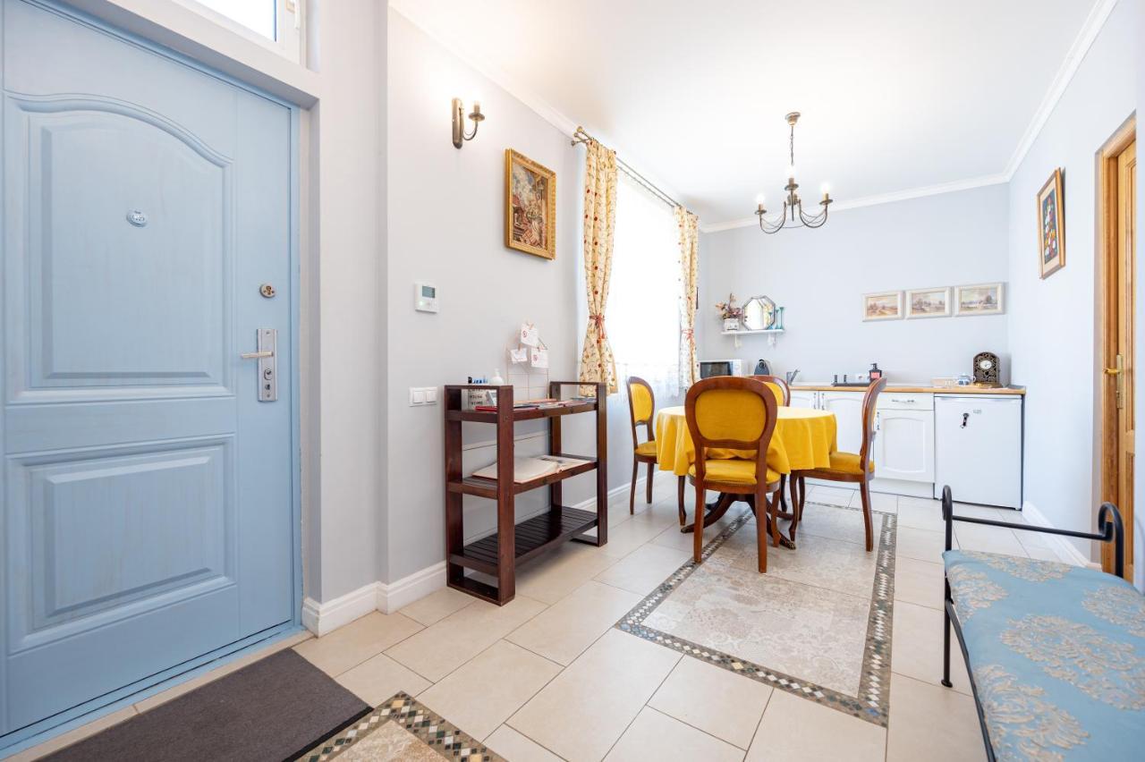 Old City Apartment Oradea Bagian luar foto